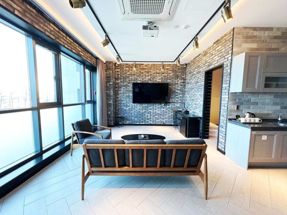 Hotel Laon Puszan Kültér fotó